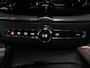 Volvo XC60 2.0 Recharge T8 AWD R-Design | Luchtvering | Black optic | Panoramadak | Head-up display | Harman Kardon | Full LED | Stuur-/Stoelverwarming V+A | Dodehoek detectie | Apple-/Android Carplay