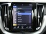 Volvo XC60 2.0 Recharge T8 AWD R-Design | Luchtvering | Black optic | Panoramadak | Head-up display | Harman Kardon | Full LED | Stuur-/Stoelverwarming V+A | Dodehoek detectie | Apple-/Android Carplay