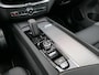 Volvo XC60 2.0 Recharge T8 AWD R-Design | Luchtvering | Black optic | Panoramadak | Head-up display | Harman Kardon | Full LED | Stuur-/Stoelverwarming V+A | Dodehoek detectie | Apple-/Android Carplay