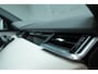 Land Rover Range Rover Velar 2.0 P400e / Pano / Black Pack / BTW-auto