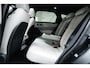 Land Rover Range Rover Velar 2.0 P400e / Pano / Black Pack / BTW-auto