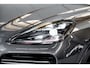 Porsche Cayenne 4.0 Turbo S E-Hybrid l Capristo l Sport Design l Entertainment
