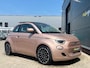 Fiat 500 La Prima 42 kWh *schuifdak *leder *p-camera *rosé