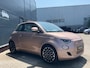 Fiat 500 La Prima 42 kWh *schuifdak *leder *p-camera *rosé