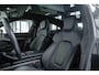 Porsche Taycan Turbo S l Sport Design Carbon l Burmester