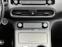 Hyundai Kona Electric EV Premium 64 kWh SoH 95%, incl. Accucertificaat!
