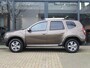 Dacia Duster 1.2 TCe 125 4x2 Lauréate / 1E EIGENAAR / DEALER OND. / PRIVACY GLASS / CRUISE / AIRCO / BLUETOOTH / RADIO / 16'' LMV