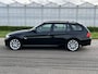BMW 3-Serie Touring 320i High Executive