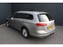 Volkswagen Passat Variant 1.6 TDI EURO 6 Business Edition R - NAVIGATIE - CAMERA - TREKHAAK