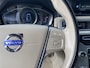 Volvo XC70 2.4 D5 Nordic+ / Automaat / NL-Auto / Vol-Leder / Dealer-Onderhouden / 1e-Eigenaar / Standkachel / Stoelverwarming / Trekhaak / Adaptieve Cruise-Control / Climate-Control / Dodehoek-Detectie / Elektr.-Achterklep / Armsteun V+A / Radio-Bluetooth / Navi / PDC V+A / 17'' LMV / All-Season / ENZ.