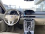 Volvo XC70 2.4 D5 Nordic+ / Automaat / NL-Auto / Vol-Leder / Dealer-Onderhouden / 1e-Eigenaar / Standkachel / Stoelverwarming / Trekhaak / Adaptieve Cruise-Control / Climate-Control / Dodehoek-Detectie / Elektr.-Achterklep / Armsteun V+A / Radio-Bluetooth / Navi / PDC V+A / 17'' LMV / All-Season / ENZ.