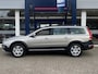 Volvo XC70 2.4 D5 Nordic+ / Automaat / NL-Auto / Vol-Leder / Dealer-Onderhouden / 1e-Eigenaar / Standkachel / Stoelverwarming / Trekhaak / Adaptieve Cruise-Control / Climate-Control / Dodehoek-Detectie / Elektr.-Achterklep / Armsteun V+A / Radio-Bluetooth / Navi / PDC V+A / 17'' LMV / All-Season / ENZ.
