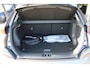Hyundai Kona Electric EV Premium 64 kWh | 3 Fase | Lederen bekleding | Parkeersensoren voor en achter | Stoelverwarming en stoelventilatie |