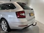 Skoda Octavia Combi 1.5 TSI Greentech Business Edition Plus, Navi|Leder|Canton|Led|Trekhaak|Automaat|Pdc