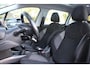 Peugeot 2008 1.2 PureTech Blue Lion | Panoramadak | Cruise Control | All-Season | Airco | Telefoonvoorbereiding |