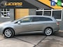 Toyota Avensis 2.0 VVTi Wagon automaat Navi/camera/trekhaak
