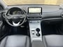 Hyundai Kona Electric EV Premium 64 kWh | 3 fase | 96% SOH | Leder | Schuif/kanteldak | Navigatie | Adaptieve cruise | Lane assist | Apple CarPlay | Stoelverwarming&koeling | Achterbankverwarming | Camera | PDC voor+achter | Head up display | Volledig onderhouden