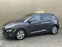 Hyundai Kona Electric EV Premium 64 kWh | 3 fase | 96% SOH | Leder | Schuif/kanteldak | Navigatie | Adaptieve cruise | Lane assist | Apple CarPlay | Stoelverwarming&koeling | Achterbankverwarming | Camera | PDC voor+achter | Head up display | Volledig onderhouden