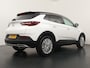 Opel Grandland X 1.2 Turbo Innovation Automaat / PanoramaDak / Camera / Navi / Cruise / Dakrailing / Half leder