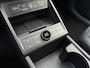 Hyundai Kona Electric Premium 65.4 kWh | Elektrische stoelen | Stoelgeheugen | Stoel/stuurverwarming | Stoelverkoeling | 2e zit-rij stoelverwarming | Lederen bekleding | 360* camera | Adaptive cruisecontrol | Active lane-keeping |