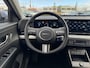 Hyundai Kona Electric Premium 65.4 kWh | Elektrische stoelen | Stoelgeheugen | Stoel/stuurverwarming | Stoelverkoeling | 2e zit-rij stoelverwarming | Lederen bekleding | 360* camera | Adaptive cruisecontrol | Active lane-keeping |