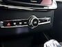 Volvo XC90 T8 Plug-in hybrid AWD Ultra Bright | Panoramadak | 360° camera | Head-up Display | Luchtvering | Stoel- stuurverwarming | Harman Kardon | Trekhaak