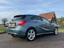 Mercedes-Benz A-klasse 180 | H-Leder | Clima | 17" Velgen | Cruise | 6 Versnellingen | PDC |