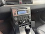 Volvo S80 2.5 T Momentum | Autm | Leer | Navi | Clima | Cruise |