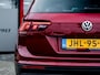 Volkswagen Tiguan 1.5 TSI ACT Comfortline | Schuif/ Kantel Pano Dak | Stoelverwarming | Navigatie | Adaptieve Cruise Control | Climate Control | Privacy Glas | Parkeersensoren | Metallic Lak | 17'' Lichtmetalen Velgen | All Season Banden |