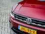 Volkswagen Tiguan 1.5 TSI ACT Comfortline | Schuif/ Kantel Pano Dak | Stoelverwarming | Navigatie | Adaptieve Cruise Control | Climate Control | Privacy Glas | Parkeersensoren | Metallic Lak | 17'' Lichtmetalen Velgen | All Season Banden |