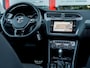Volkswagen Tiguan 1.5 TSI ACT Comfortline | Schuif/ Kantel Pano Dak | Stoelverwarming | Navigatie | Adaptieve Cruise Control | Climate Control | Privacy Glas | Parkeersensoren | Metallic Lak | 17'' Lichtmetalen Velgen | All Season Banden |