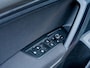 Volkswagen Tiguan 1.5 TSI ACT Comfortline | Schuif/ Kantel Pano Dak | Stoelverwarming | Navigatie | Adaptieve Cruise Control | Climate Control | Privacy Glas | Parkeersensoren | Metallic Lak | 17'' Lichtmetalen Velgen | All Season Banden |