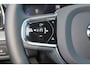 Volvo XC60 T8 Recharge AWD Ultra Black Edition - LONG RANGE - Luchtvering - Panorama/schuifdak - IntelliSafe Assist & Surround - 360º Camera - Adaptieve LED koplampen - Verwarmde voorstoelen & stuur - Parkeersensoren voor & achter - Elektr. bedienb. voorstoelen met geheugen - Draadloze tel. lader - Extra getint glas - 21' LMV