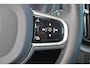 Volvo XC60 T8 Recharge AWD Ultra Black Edition - LONG RANGE - Luchtvering - Panorama/schuifdak - IntelliSafe Assist & Surround - 360º Camera - Adaptieve LED koplampen - Verwarmde voorstoelen & stuur - Parkeersensoren voor & achter - Elektr. bedienb. voorstoelen met geheugen - Draadloze tel. lader - Extra getint glas - 21' LMV