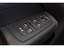 Volvo XC60 T8 Recharge AWD Ultra Black Edition - LONG RANGE - Luchtvering - Panorama/schuifdak - IntelliSafe Assist & Surround - 360º Camera - Adaptieve LED koplampen - Verwarmde voorstoelen & stuur - Parkeersensoren voor & achter - Elektr. bedienb. voorstoelen met geheugen - Draadloze tel. lader - Extra getint glas - 21' LMV