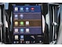 Volvo XC60 T8 Recharge AWD Ultra Black Edition - LONG RANGE - Luchtvering - Panorama/schuifdak - IntelliSafe Assist & Surround - 360º Camera - Adaptieve LED koplampen - Verwarmde voorstoelen & stuur - Parkeersensoren voor & achter - Elektr. bedienb. voorstoelen met geheugen - Draadloze tel. lader - Extra getint glas - 21' LMV