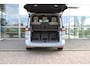 Volkswagen Multivan Bulli eHybrid lang 4MOTION 245 pk | Panoramadak | 19" Velgen | Vis à Vis | Trekhaak | Navi | IQ Travel Assist | Stoelverwarming