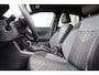 Volkswagen Polo 1.0 TSI R-Line Business 81KW-110PK DSG, LED matrix, 17"LMV bergamo, digital cockpit pro, discover pro navigatie, privacy glas, keysless entry, pdc voor en achter, park assist, Side Assist, lane assist,  stoelverwarming, ACC, mf lederen stuurwiel, etc.