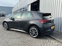 Volkswagen ID.3 Pure 45 kWh l Stoelverwarming l Adaptieve Cruise Control l Climate Control l Navigatie Full Map l Parkeersensoren voor en achter