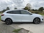 Renault Megane Estate 1.2 132 PK TCe Bose / Automaat / Camera / Parkeersensoren V+A / Trekhaak Afneembaar / Climate / Keyless / 17'' LMV /