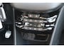 Peugeot 208 1.2 PureTech GT-Line | Incl. 12 maanden garantie | Cruise control | Climate control | Panorama dak | Bluetooth | Navigatie | Achteruitrijcamera | Lichtmetalen velgen | Parkeersensoren | DAB | Sportstoelen