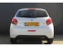 Peugeot 208 1.2 PureTech GT-Line | Incl. 12 maanden garantie | Cruise control | Climate control | Panorama dak | Bluetooth | Navigatie | Achteruitrijcamera | Lichtmetalen velgen | Parkeersensoren | DAB | Sportstoelen