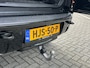 Land Rover Defender 110 P300e X-Dynamic HSE | El. trekhaak | 22 Inch | Pano | Koelbox | Black Pack | Cold Climate | Keramische Coating