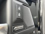 Land Rover Defender 110 P300e X-Dynamic HSE | El. trekhaak | 22 Inch | Pano | Koelbox | Black Pack | Cold Climate | Keramische Coating