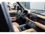 Land Rover Defender 110 P300e X-Dynamic HSE | El. trekhaak | 22 Inch | Pano | Koelbox | Black Pack | Cold Climate | Keramische Coating