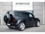 Land Rover Defender 110 P300e X-Dynamic HSE | El. trekhaak | 22 Inch | Pano | Koelbox | Black Pack | Cold Climate | Keramische Coating