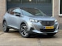 Peugeot 2008 Allure Pack 130pk Automaat | 3D dashboard | All Wheater banden | Parkeercamera
