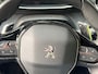 Peugeot 2008 Allure Pack 130pk Automaat | 3D dashboard | All Wheater banden | Parkeercamera