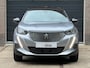 Peugeot 2008 Allure Pack 130pk Automaat | 3D dashboard | All Wheater banden | Parkeercamera