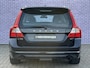 Volvo V70 2.0T R-Edition | Trekhaak | Stoelverwarming | Cruise control | Navigatie | Leder | Regensensor | Parkeersensoren |